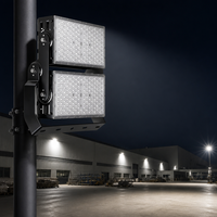 Projecteur LED extérieur étanche 600W 800W SMD3030 à double température de couleur (CCT) 6000K 240V 380V à haute efficacité lumineuse pour terrain de football