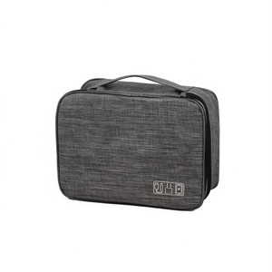 Bolsa de almacenamiento multifuncional para cable de datos, auriculares, cargador de energía, organizador de viaje, diseño minimalista rectangular de nailon - Product Image 1