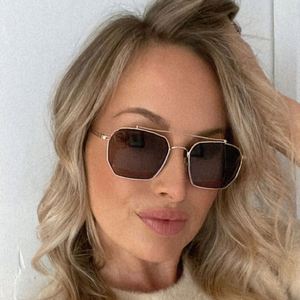 Lunettes de soleil carrées vintage 2025 avec logo personnalisé, monture métallique, verres marron UV400, double pont, style pilote, pour hommes et femmes - Product Image 2