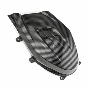 Protezione cambio moto ABS coperchio trasmissione motore carbonio <span class=keywords><strong>accessori</strong></span> <span class=keywords><strong>per</strong></span> <span class=keywords><strong>VESPA</strong></span> SPRINT PRIMAVERA 50 150 125 2019-2024 - Product Image 1