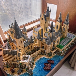 [Ingrosso e Dropshipping] Modello Gigante del Castello <span class=keywords><strong>di</strong></span> <span class=keywords><strong>Hogwarts</strong></span> ad Alta Difficoltà, Giocattolo DIY in Plastica ABS, Regalo - Product Image 1