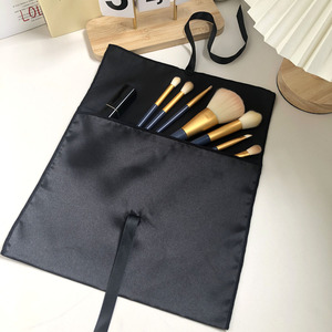 Bolsa de satén negra personalizada con logo impreso de fábrica OEM, para regalo, ropa, extensiones de cabello, pelucas, embalaje de seda, bolsa antipolvo con lazo - Product Image 3