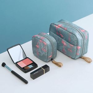 Mini trousse de maquillage multifonctionnelle à motif de dessin animé, fermeture éclair, tissu polyester écologique, durable, légère, portable, cosmétique - Product Image 6