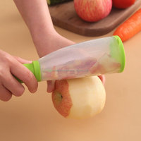 Multifunctionele wortelschiller keukenaccessoires gadgets gereedschap groente fruit handmatige keuken schiller met opvangbak
