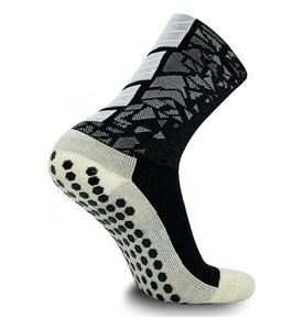 الجوارب الرياضية الأكثر مبيعًا غير القابلة للإنزلاق والجوارب الرياضية ذات النقاط المطاطية غير القابلة للإنزلاق بشعار مخصص - Product Image 2