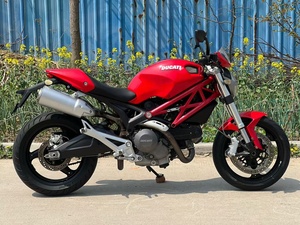 <span class=keywords><strong>Ducati</strong></span> <span class=keywords><strong>Monster</strong></span> 696 d'occasion, 696cc, refroidissement par air, L-Twin, Naked, ABS, <span class=keywords><strong>6</strong></span> vitesses, transmission par chaîne, réservoir de carburant 15L, Guangdong - Product Image 3