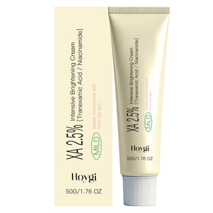 Crema Viso Illuminante e Idratante al Niacinamide per la Cura della Pelle del Viso, Uniforma il Tono della Pelle, Idratante Leggera e Assorbibile - Product Image 5