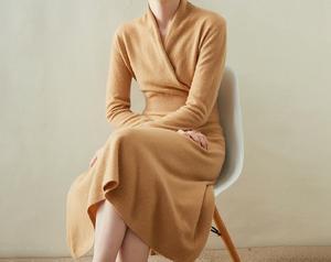 Combinaison sur mesure pour femmes <span class=keywords><strong>pull</strong></span> en cachemire à col en V croisé <span class=keywords><strong>robe</strong></span> trapèze <span class=keywords><strong>mi</strong></span>-<span class=keywords><strong>longue</strong></span> en tricot - Product Image 3