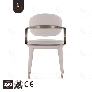 Chaises de salle à manger en cuir <span class=keywords><strong>microfibre</strong></span> <span class=keywords><strong>beige</strong></span> léger de luxe avec dossier ovale et accoudoirs incurvés en métal et pieds coniques <span class=keywords><strong>Chaise</strong></span> de salle à manger - Product Image 5