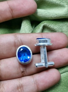 Boutons de manchette tendance et magnifiques en forme ovale, en tanzanite faite à la main, en argent sterling 925, bijoux de luxe pour hommes - Product Image 2