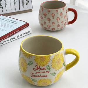 Taza de Cerámica Pintada a Mano con Diseño de Crisantemo, Regalo para el Día de la Madre, Taza con Diseño de Puntadas para Mamá - Product Image 1