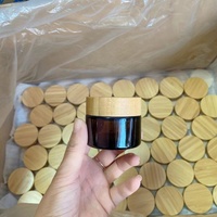 Wadah krim kosmetik kaca isi ulang dengan tutup bambu serbuk kayu untuk krim Lotion