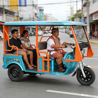 Tricycle électrique à trois roues à carrosserie ouverte pour le tourisme familial avec 4 à 6 passagers