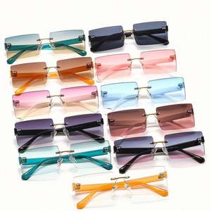 Gafas de Sol Cuadradas Pequeñas Retro de Moda 2021 para Mujer, Lentes con Gradiente UV400, Montura Rectangular sin Aro - Product Image 1