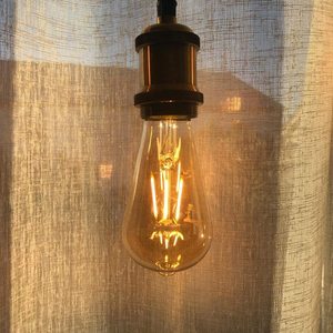 Lámpara de Filamento de Fábrica AC220-240V 8W 640lm E27/B22 Dorada/Transparente, Lámpara Edison Retro de Vidrio, Luz Ambiental para Festivales - Product Image 6