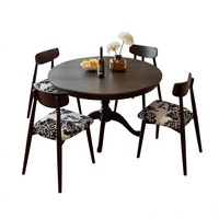 Kreativer Designer Runder Massivholz-Esstisch für den Heimgebrauch: Hochwertiger Italienischer Luxus-Holzesstisch im Retro-Stil