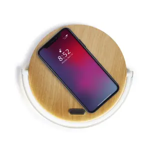 Lámpara Táctil con Cargador Inalámbrico, Gadgets Personalizados - Product Image 2