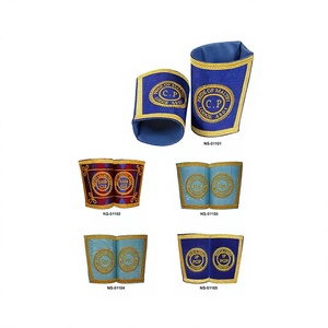 Guantes de terciopelo de poliéster bordados a mano con motivos cruzados multicolor, personalizados, para la insignia masónica. - Product Image 3