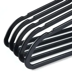 Safety Durable Plastic Clothes Hangers Heavy Duty High Quality Ultra Thin Plastic Hangers