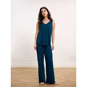 ชุดนอนผ้าโมดอลแขนกุดพรีเมียมแสนสบาย พร้อมโลโก้สั่งทำ ชุดคลุมสำหรับพักผ่อนที่บ้านพร้อมเชือกผูกเอว สำหรับฤดูใบไม้ผลิ ชุดนอนผ้าฝ้ายถัก - Product Image 5