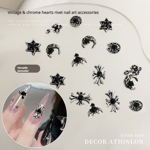 Joyería para Uñas Croheart Oscura en Oferta, Decoración de Uñas con Cruz, Estrella y Luna, Estilo Retro - Product Image 6