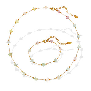 Set di braccialetti <span class=keywords><strong>con</strong></span> conchiglia <span class=keywords><strong>in</strong></span> acciaio al titanio, piccola stella colorata, catena <span class=keywords><strong>in</strong></span> <span class=keywords><strong>oro</strong></span> - Product Image 1