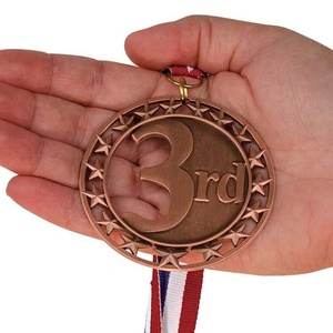 Vincitore premi 1 ° 2 ° medaglie sportive oro argento bronzo con nastri collo - Product Image 4