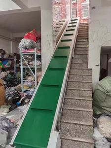 Fabrika merdiven konveyörleri kartonları taşımak için kullanılır - Product Image 3