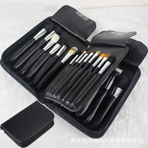 Venta caliente 29 Ventilador <span class=keywords><strong>de</strong></span> cepillo <span class=keywords><strong>de</strong></span> maquillaje plano profesional <span class=keywords><strong>de</strong></span> gama alta para <span class=keywords><strong>delineador</strong></span> <span class=keywords><strong>de</strong></span> <span class=keywords><strong>ojos</strong></span> Bolsa con cremallera incluida <span class=keywords><strong>Recomendado</strong></span> para uso facial <span class=keywords><strong>de</strong></span> artistas - Product Image 1