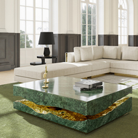 Table basse moderne élégante et luxueuse en laiton poli et marbre vert de qualité supérieure