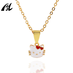 Il <span class=keywords><strong>Set</strong></span> di gioielli in lega placcata oro Kawaii KT gat girls di moda Y2K include bracciale collana cuore zircone matrimoni bambini - Product Image 2