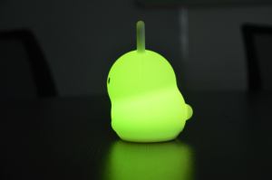 LED USBシリコンアニマルバニーベア常夜灯ミニフクロウペンギンカバ子供のために変化する柔らかい色のランプ - Product Image 2