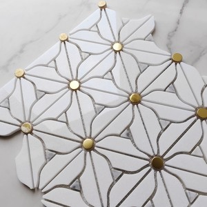 Mosaïque de carreaux en marbre blanc doré à motif floral en gros - Product Image 5