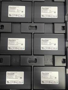 Disque SSD d'entreprise GUIXING, utilisé, MZQL2960HCJR-00B7C PM9A3 U.2 960G B7C SATA 6 Gbps SSD - Product Image 3