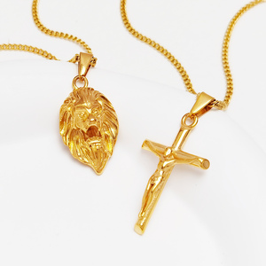 Collar de Cruz de acero inoxidable de fábrica para hombres Christian Jesus Pendant 18K Gold Plated PVD Cristian Mini 35mm Tamaño Venta caliente - Product Image 2