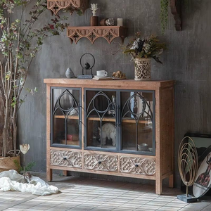 Buffet en bois sculpté à la main de luxe avec détails artistiques et intérieur spacieux pour la décoration de salle à manger - Product Image 2