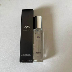น้ำหอมคุณภาพสูงหรูหราขนาดพกพา 10 มล. กลิ่นโอเรียนทัล วู้ดดี้ ฟลอรัล มัสก์ เชอร์รี่ หอมติดทนนาน โอ เดอ ปาร์ฟูม น้ำหอมสำหรับผู้หญิง - Product Image 3