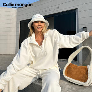 Survêtements Polaires Personnalisés Grande Vente de Liquidation, Ensemble Polaire 2 Pièces Économique : Combo Hoodie et Pantalon, Indispensable Hiver Abordable - Product Image 2