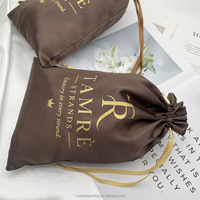 Sac de rangement en satin marron chocolat personnalisé avec cordon de serrage pour accessoires de cheveux, vêtements, chapeaux, chaussures, lingerie, sac anti-poussière en satin