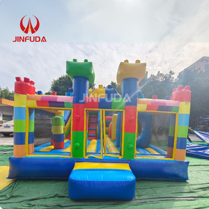 Château gonflable durable inspiré de <span class=keywords><strong>Lego</strong></span> avec toboggan intégré, château de saut pour enfants pour fête en plein air - Product Image 6