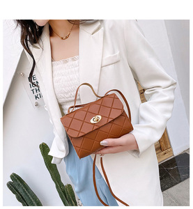Nouveau <span class=keywords><strong>sac</strong></span> à bandoulière carré en PU <span class=keywords><strong>matelassé</strong></span> géométrique pour femme, collection Printemps/Été, avec fermoir rond - Product Image 2