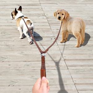 Correa para perros de 2 vías, dos correas de cuero para mascotas dobles, acoplador sin enredos con asa para caminar y entrenar 2 perros pequeños y medianos - Product Image 6