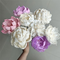 Arrangements floraux séchés parfumés aux fleurs de pivoine, de nénuphar, de perle, de gardénia et de fleurs de pith pour décoration intérieure, centres de table de mariage DIY, Chine
