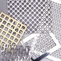Tôles perforées en acier inoxydable pour production standardisée, avec espacement et diamètre de trous précis pour les exigences d'ingénierie