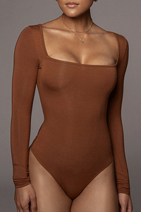 Traje de cuerpo completo de una pieza para mujer, bodys básicos de manga larga acanalados con Logo personalizado, sin costuras, color blanco y negro, novedad de 2023 - Product Image 4