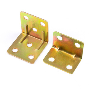 Support d'angle en métal en forme de L de haute qualité, connecteur d'angle droit à 90 degrés en acier inoxydable pour la fixation des armoires - Product Image 1