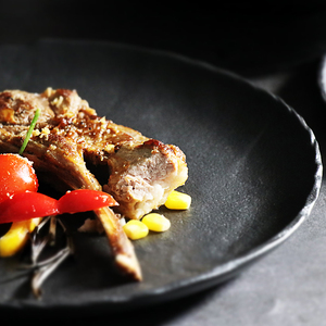 Custom Hotel Restaurant Dinnerware <strong>Tapas</strong> <strong>Plates</strong> Ceramic Restaurant Baking <strong>Plate</strong> Ceramic Crockery <strong>Plate</strong> Black Porcelain Bakeware - Product Image 3