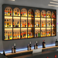 Étagère à vin moderne en grille arquée avec éclairage LED, étagère murale pour spiritueux, rangement à vin en métal haut de gamme pour bar commercial
