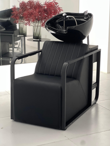 Fauteuil de lavage professionnel moderne avec cadre en métal noir et cuvette en céramique pour salon de coiffure - Product Image 5