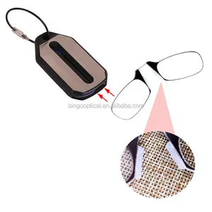 Portable Reader Frames without Arm keyring Custom Logo key chain Small Clip On Mini Reading Glasses Fashion Nose Clip Eyeglasses